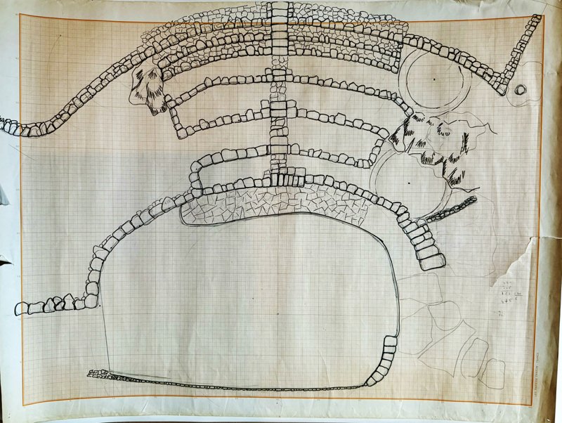 Pencil drawing of Gourgoubès theatre with the stone layout